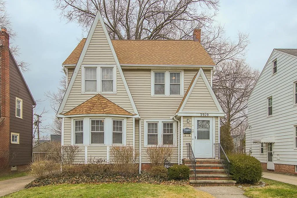 3919 Northampton Rd photo 1