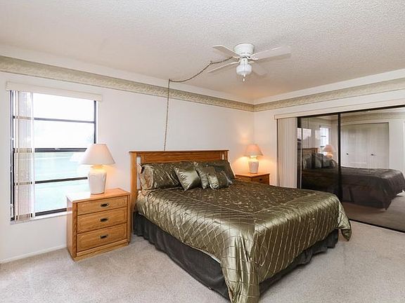4th image of 6352 Greengate Dr