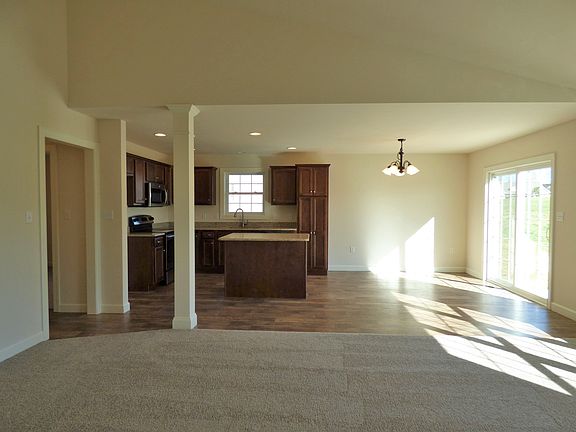 photo from a similar home