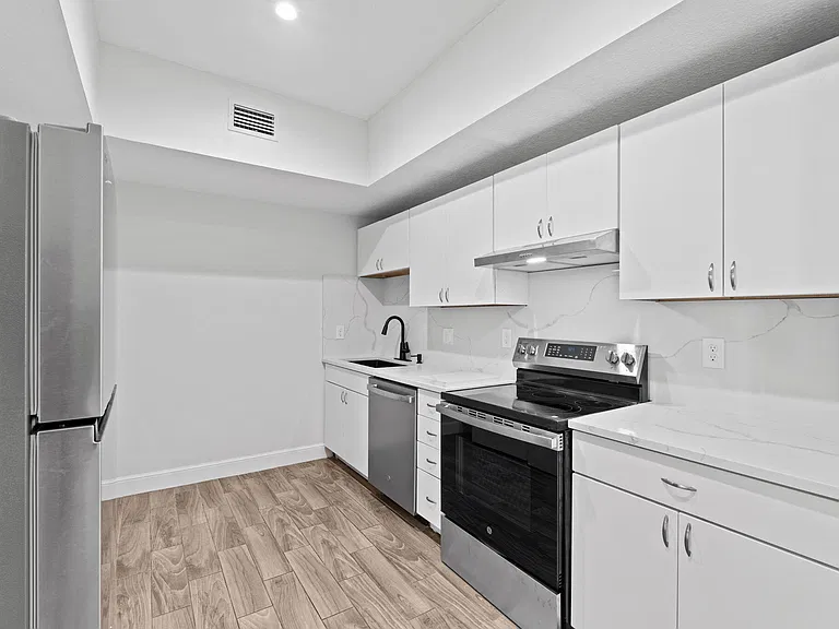 56 W 12th St #A — Photo 8