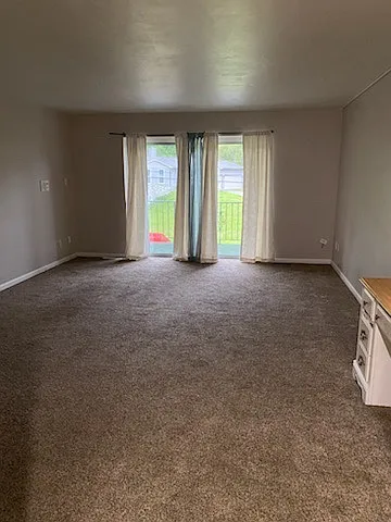 870 College Ave #8-A — Photo 18