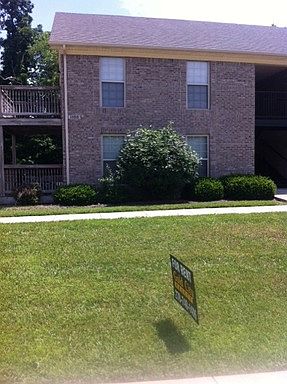 2nd image of 1101 Wellington Way