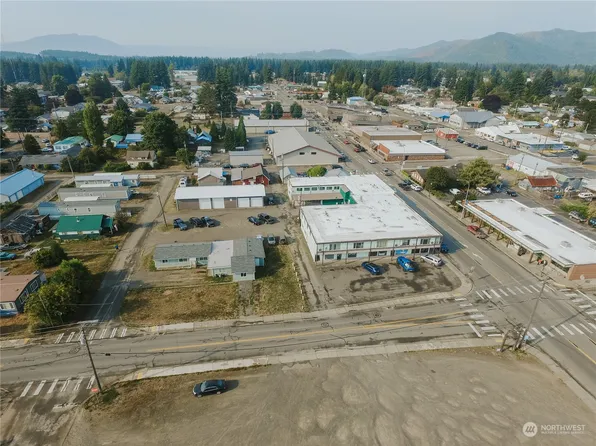 81 Bogachiel Way, Forks, WA 98331