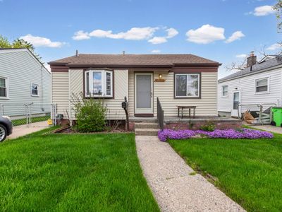25263 Leach St, Roseville, MI, 48066