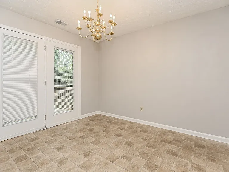 1268 Brandl Dr SW — Photo 9