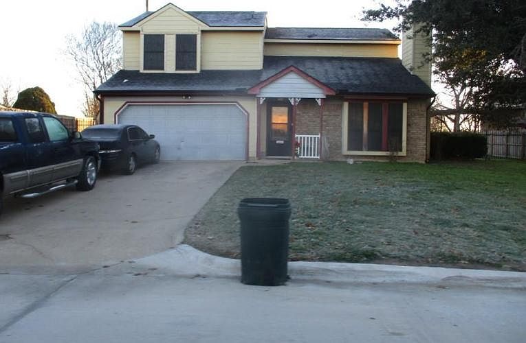1st image of 3622 Fairview Dr