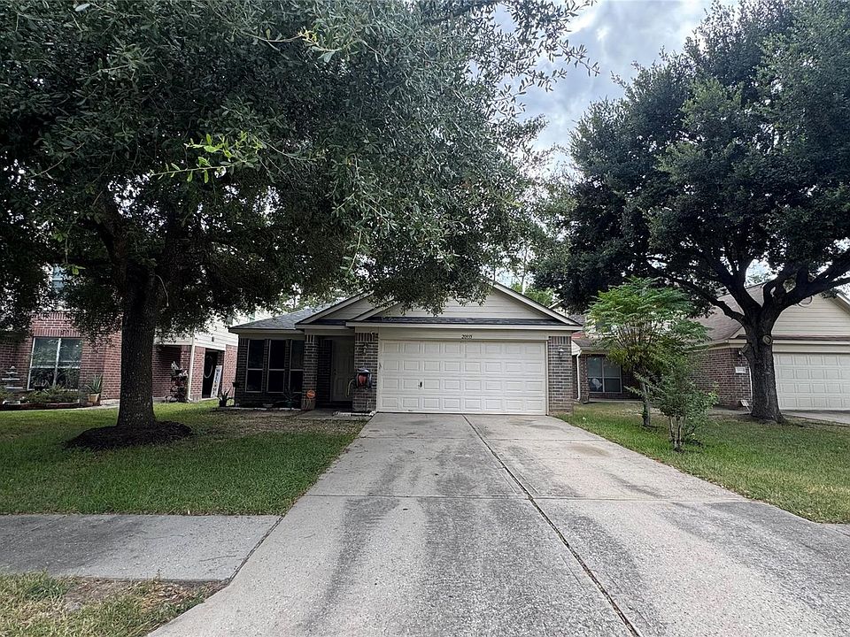 1st image of 20935 Fox Cliff Ln