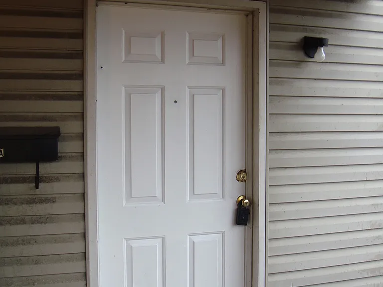 282 Jackson St — Photo 8