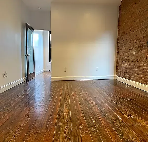 106 Mac Dougal St #19 — Photo 2
