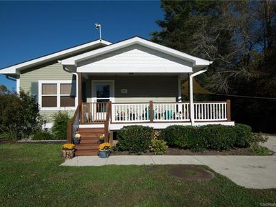 686 Ida Rogers Dr, Hendersonville, NC, 28792