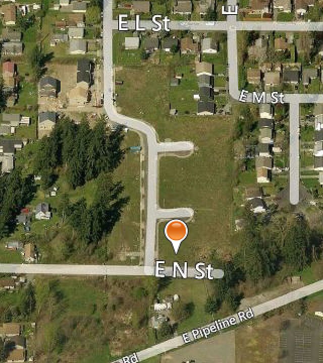 1st image of 1363 E 51st St