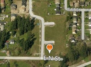 1363 E 51st St, Tacoma, WA 98404