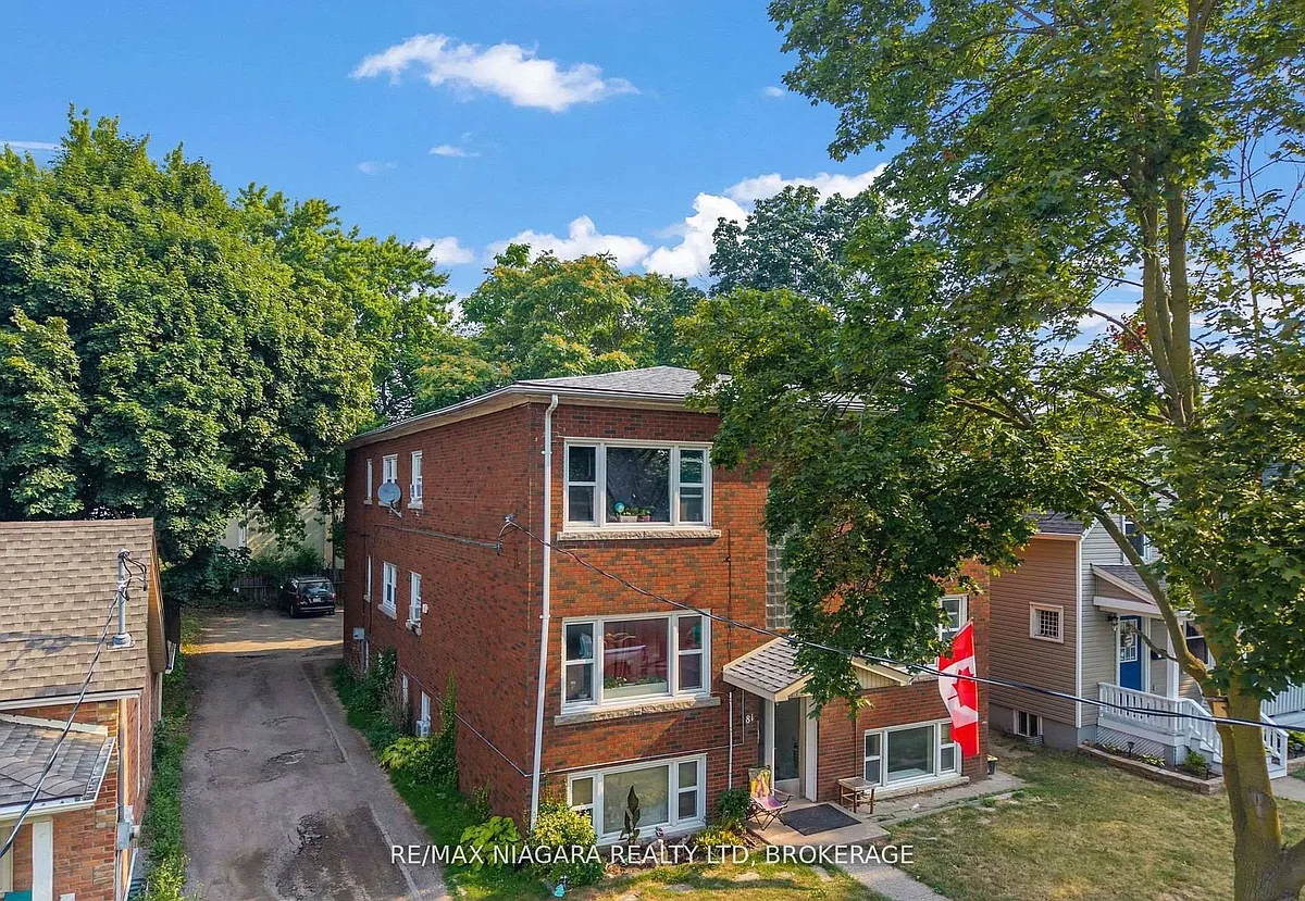 Building Photo - 81 Maple St #5