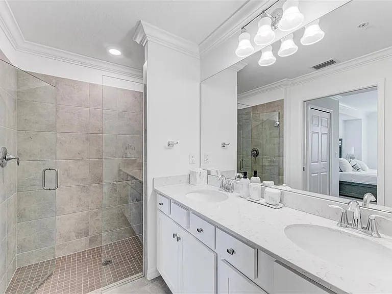 5685 Palmer Cir #105 — Photo 29