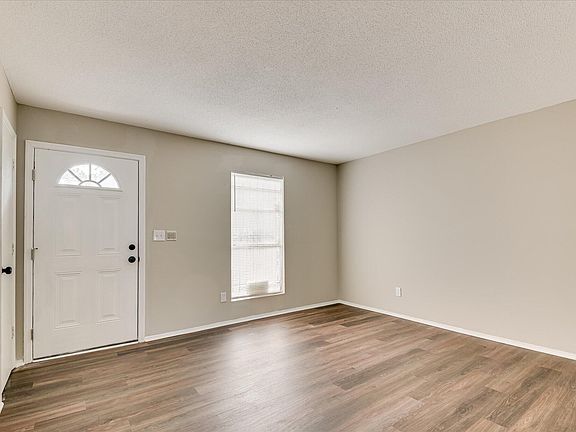 5th image of 3481 Bullock Avenue