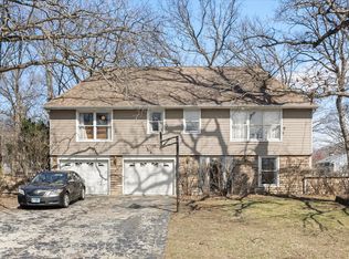 44 Crestwood Dr, Joliet, IL