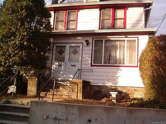 2nd image of 23 Millington St