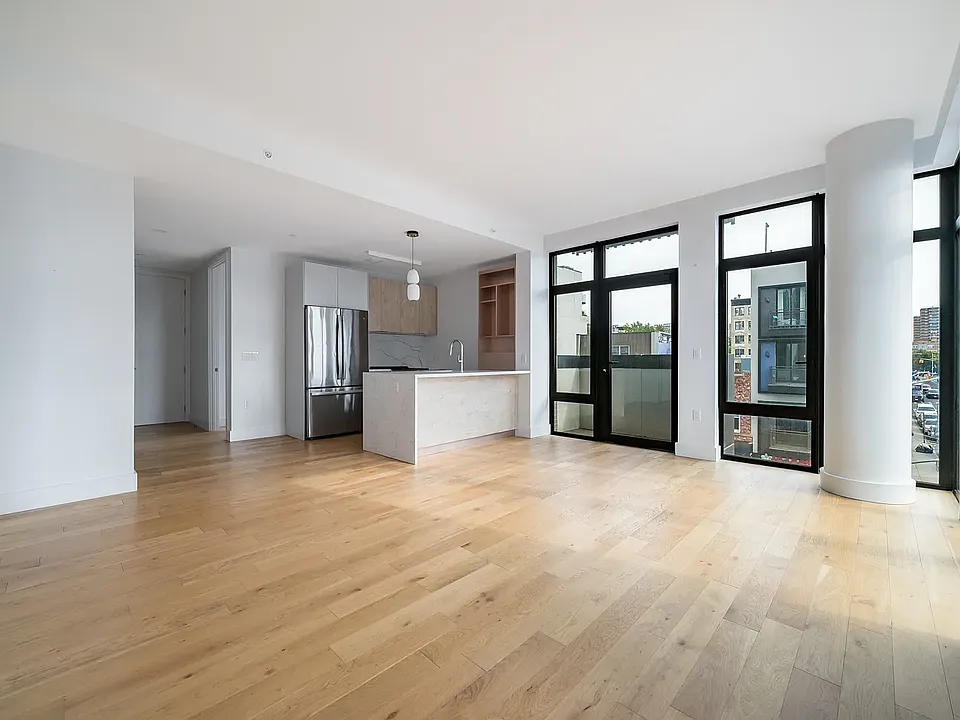 597 Grand St #310