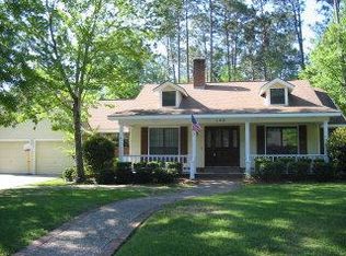 102 Merianne Dr, Hattiesburg, MS 39402