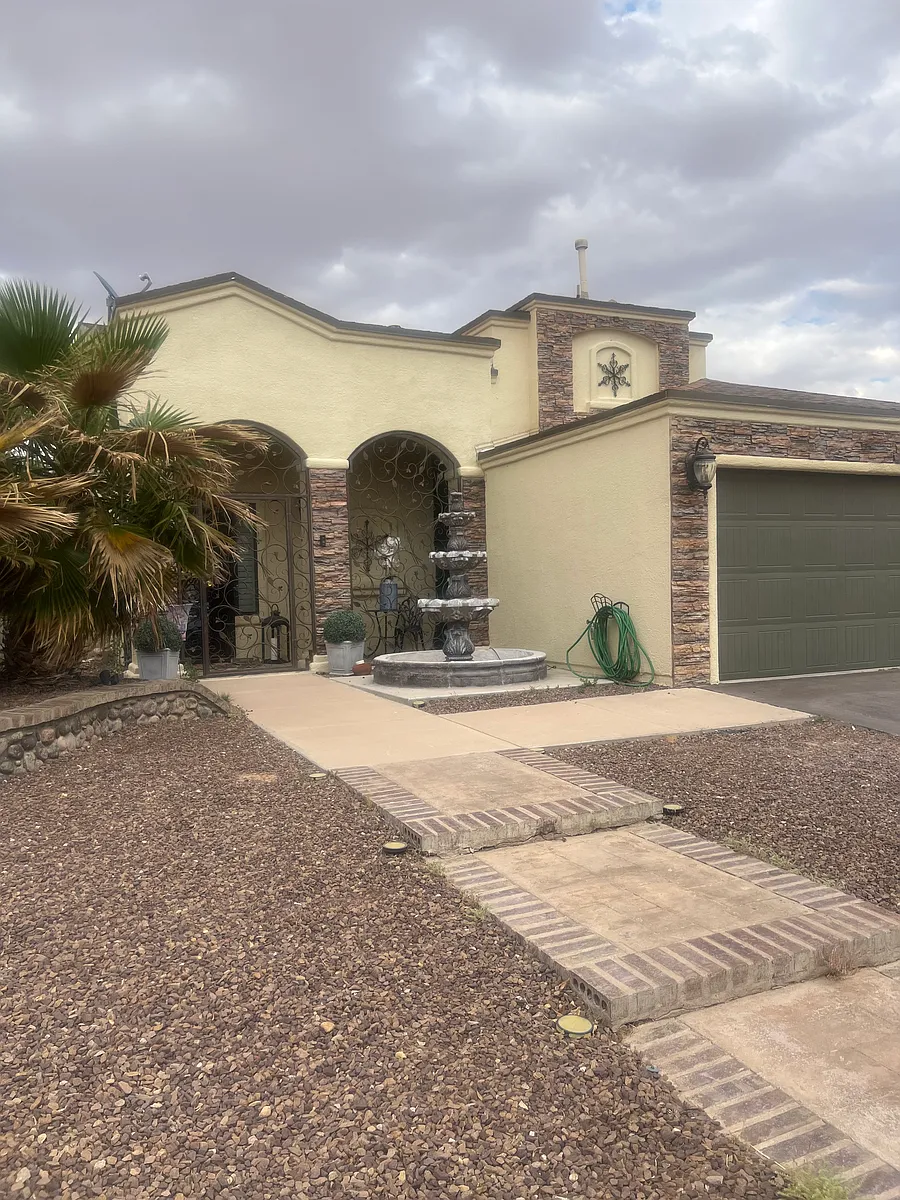 Building Photo - 3216 Sunset Point Dr