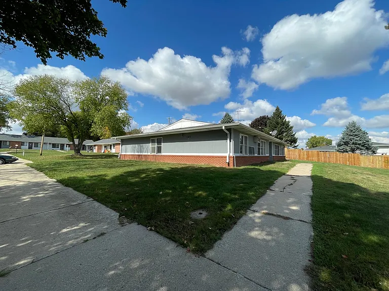 505 Barclay St — Photo 2