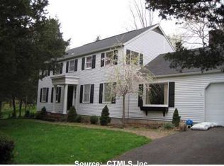 30 Canady Ln, Madison, CT 06443