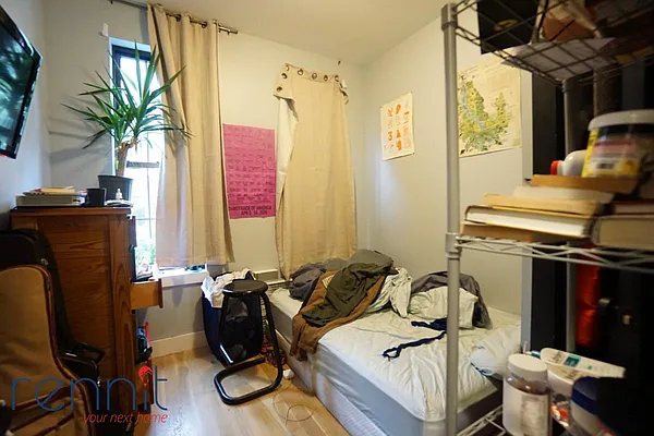 Rented by Rennit Inc. | media 3