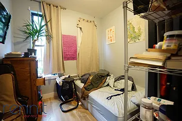 Rented by Rennit Inc.