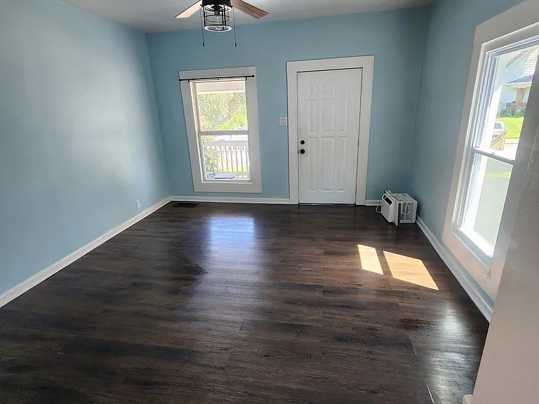1829 Westview Dr #1829 — Photo 5