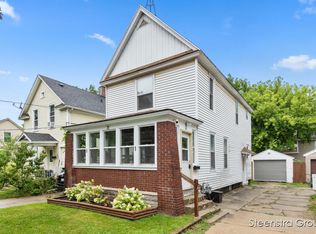 31 Dale St NE, Grand Rapids, MI 49505