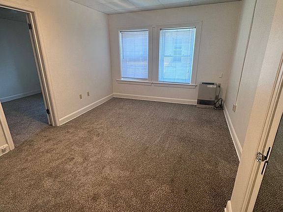 5th image of 238 W 6th St #9