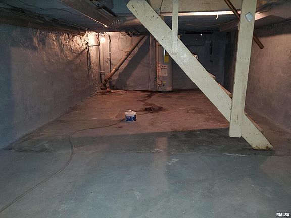 2nd image of 315 S Lincoln Ave