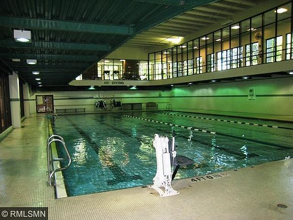 5th image of 7500 Edinborough Way APT 3306