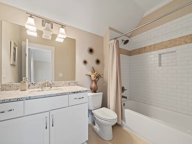 1020 Turnberry Cir — Photo 51