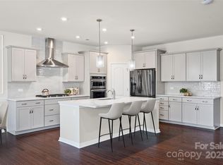 1033 Dorsey Dr, Fort Mill, SC 29715