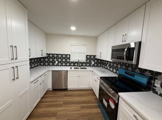 1718 Thames Dr, Corpus Christi, TX 78412