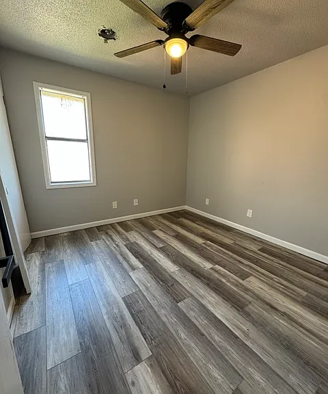 209 N Ford St #9 — Photo 6