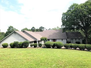 2908 Hilltop Pl, Russellville, AR 72802