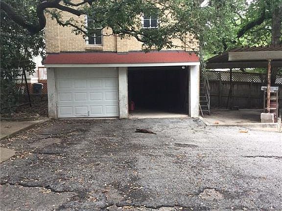 3rd image of 545 W Hopkins St