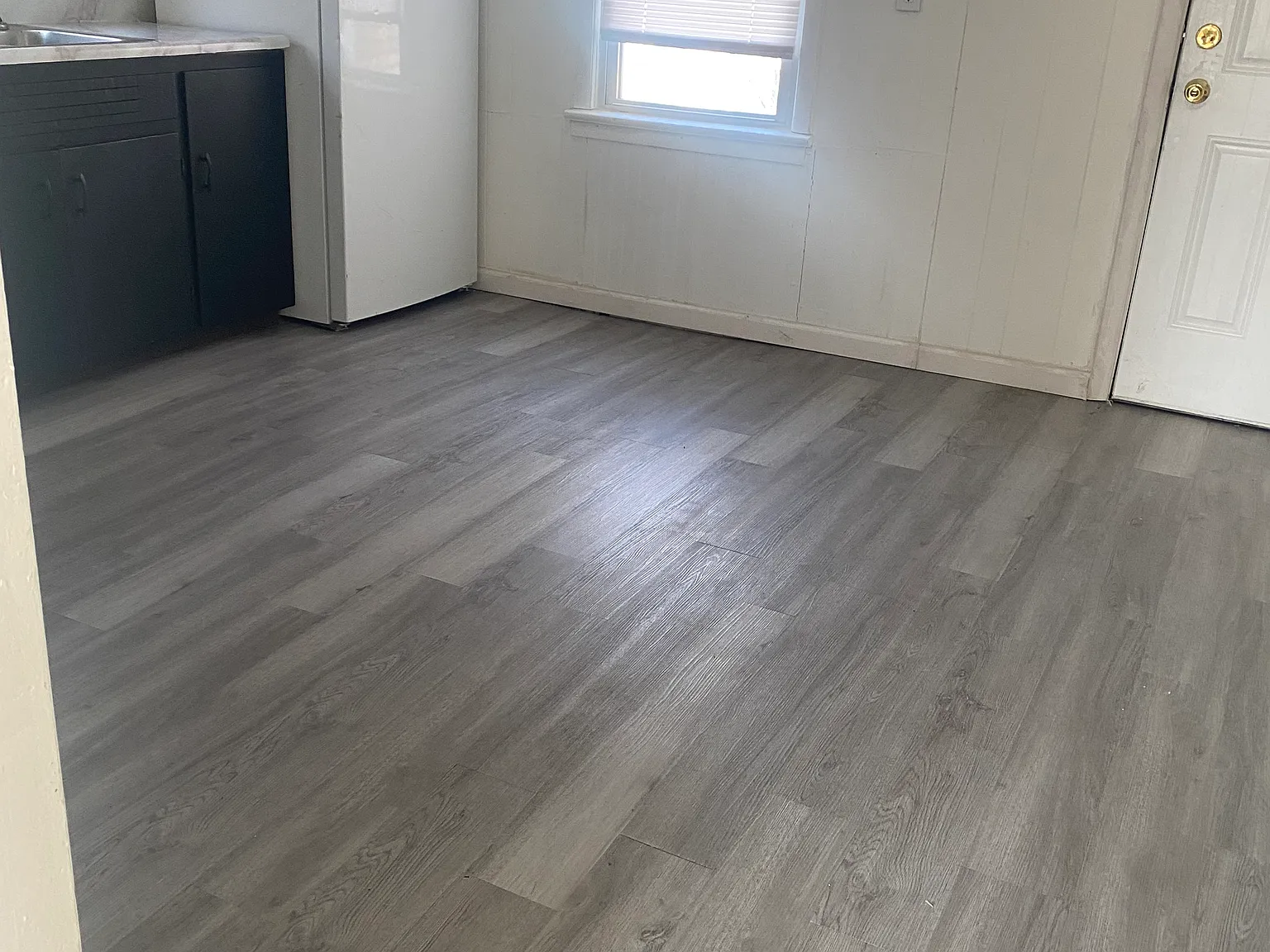 2 bed, $950 — Photo 2