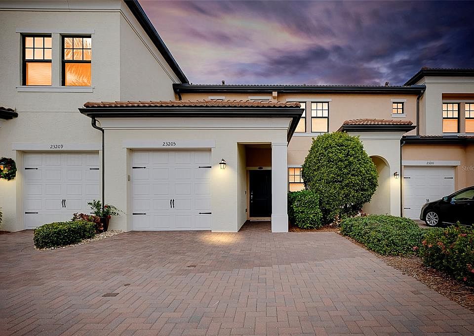 1st image of 23205 BANBURY WAY #201