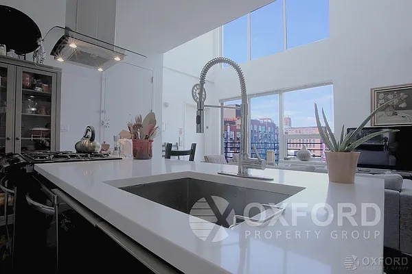 Sold by Oxford Property Group | media 3