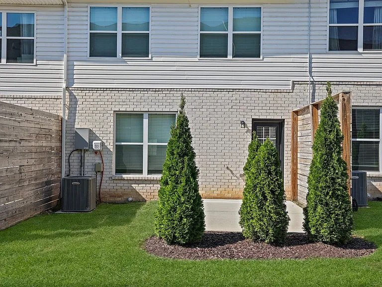 1311 Halter Park Dr — Photo 36