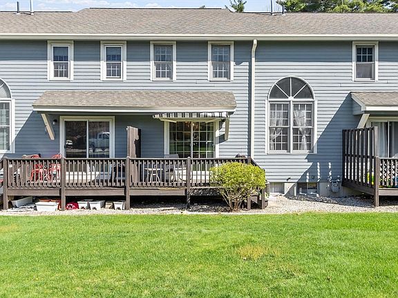 4th image of 25 Sturbridge Rd #25