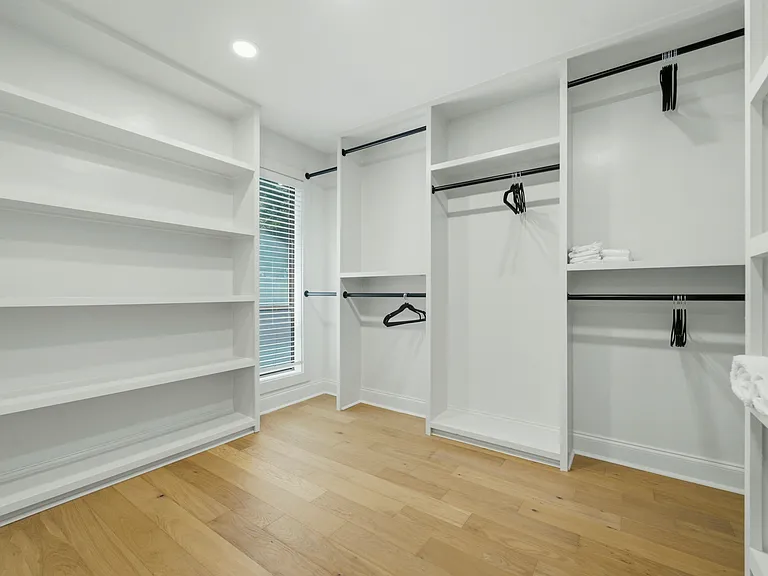 1845 Branch Valley Dr — Photo 13