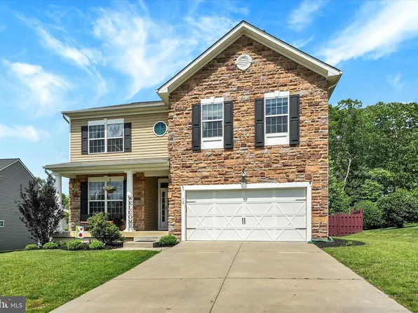12 Goldspire Dr, Elkton, MD 21921
