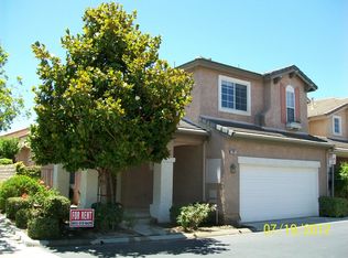 292 Midnight Moon Ln, Simi Valley, CA 93065