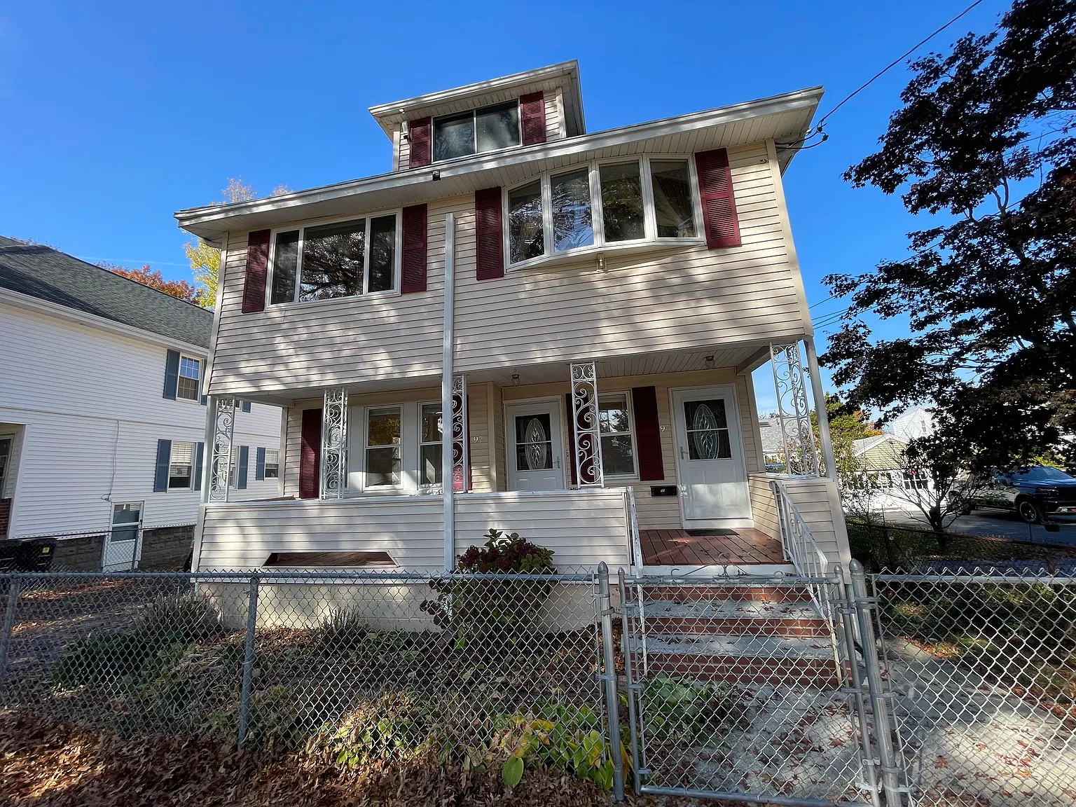 2 bed, 1180 sqft, $3,200 — Photo 3