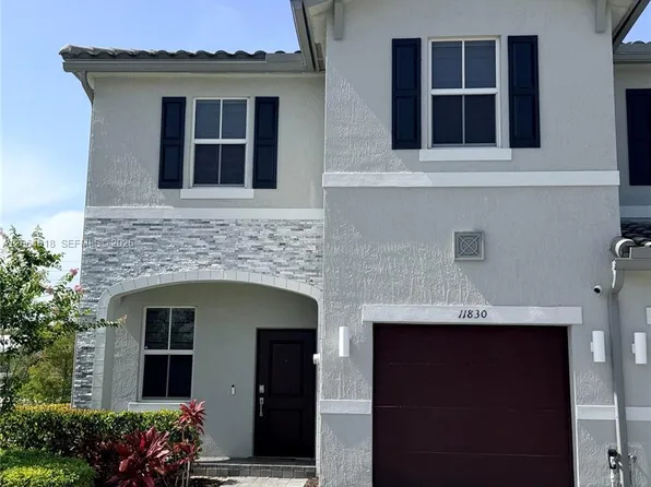 11830 NW 46th St, Pompano Beach, FL 33076