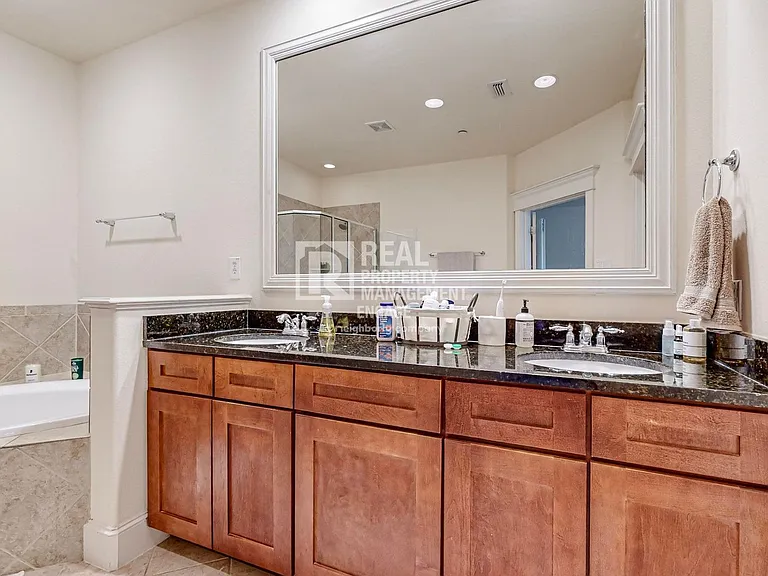 1600 Abrams Rd #39 — Photo 22